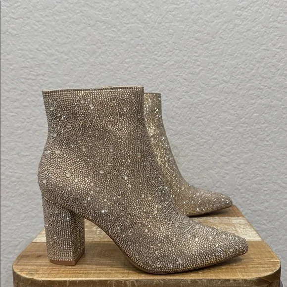 Betsey Johnson Cady Rhinestone Light Gold Ankle Boots Size 6 - Picture 2 of 7